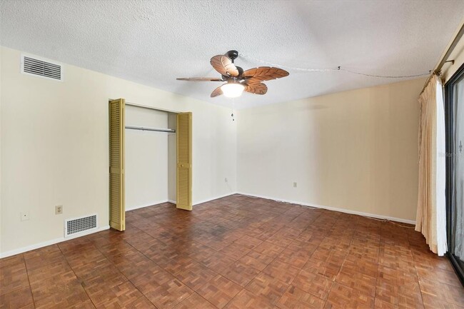 Building Photo - 123 Pinehurst Dr
