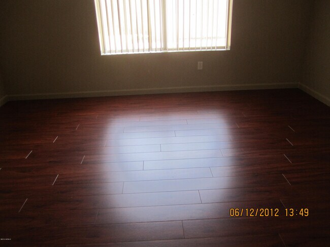 Building Photo - 951 E Folley St