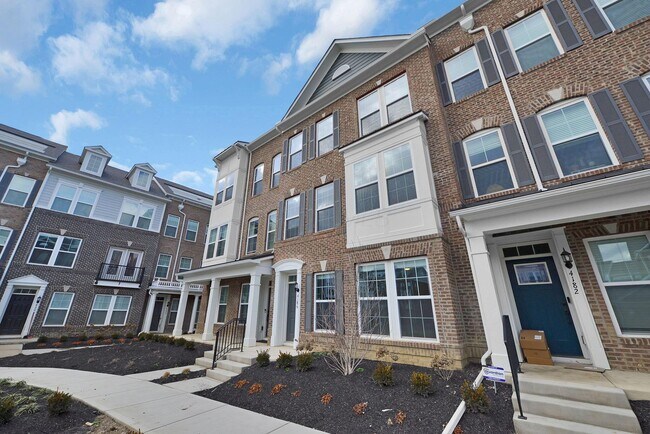 Foto del edificio - 4186 McCune Ave