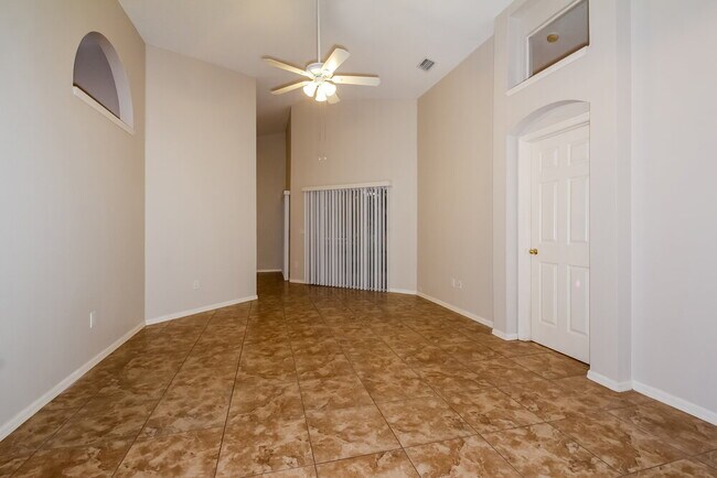 Building Photo - 6752 Waterton Dr