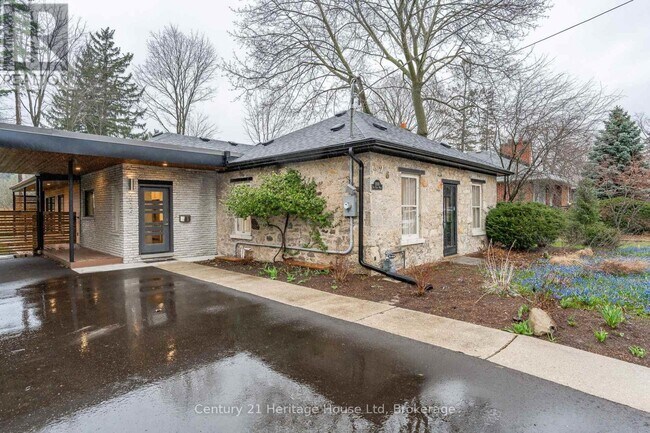 Photo du bâtiment - 226 Exhibition St