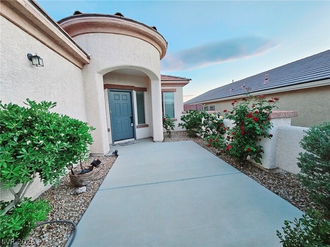 Building Photo - 2629 Rue Toulouse Ave