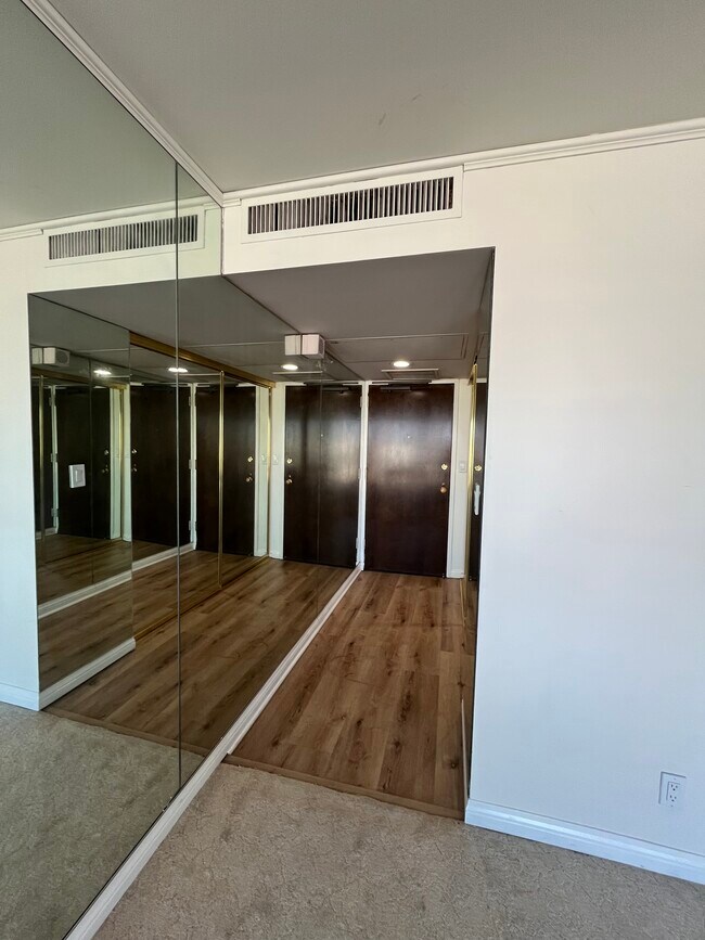 Foto del edificio - 800 W 1st St