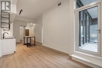 Building Photo - 740-740 Dupont St