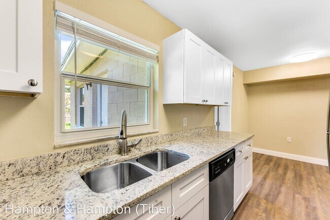 Foto del edificio - 4 br, 2 bath House - 1410 KOZART CT