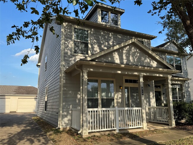 Foto del edificio - 9714 Coyote Creek Dr