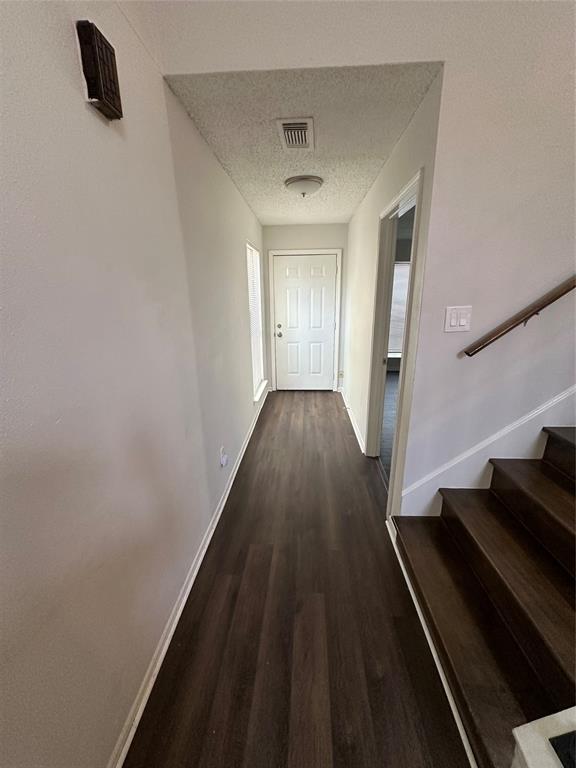 Building Photo - 5779 Easthampton Dr