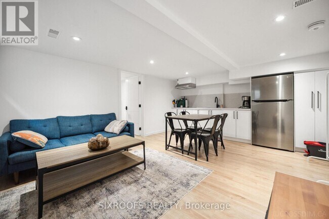 Photo du bâtiment - 41 Dunkirk Rd