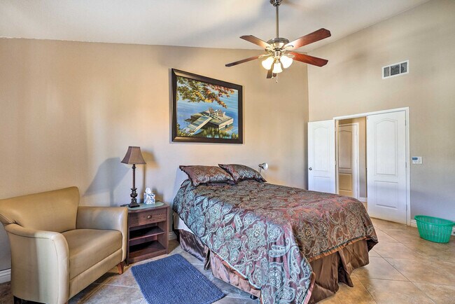 Building Photo - 2744 Briarcliff Ave