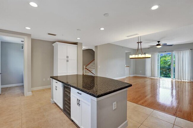Foto del edificio - 1861 Coral Heights Blvd