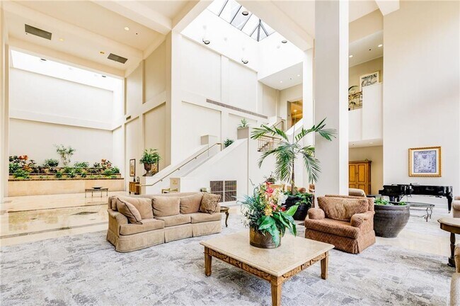 Foto del edificio - 1280 W Peachtree St NW