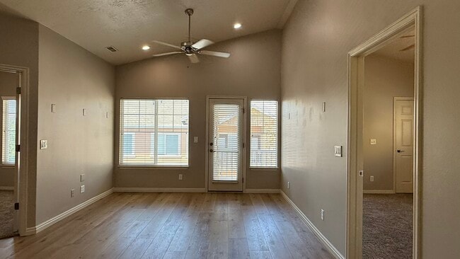 Foto del edificio - 1174 s. Meadow Fork Rd. #6