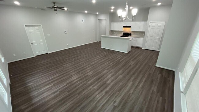 Building Photo - 9514 Chesterfield Dr