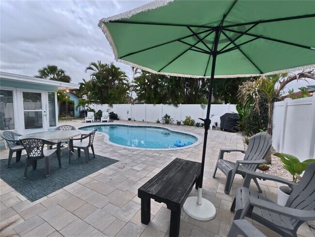 Foto del edificio - 6107 9th Ave W