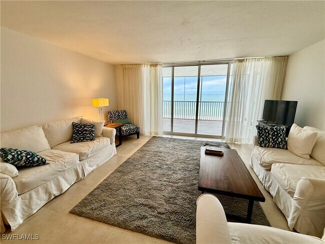 Foto del edificio - 1919 Gulf Shore Blvd N