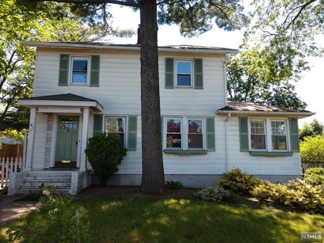 Primary Photo - 303 Marvin Ave