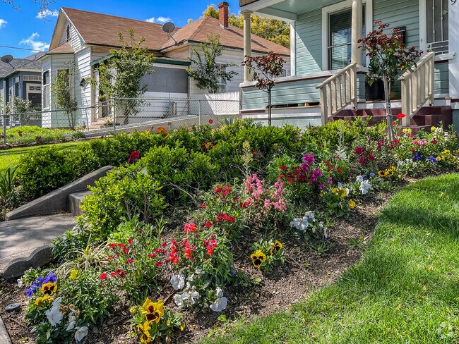 Beautiful features around Lowell