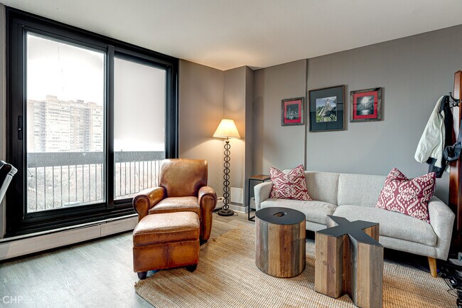Foto del edificio - 6166 N Sheridan Rd
