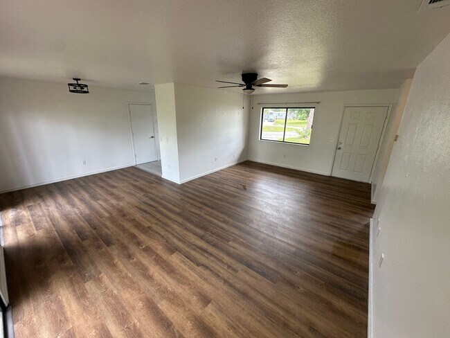 Foto del edificio - 7181 Mesa Ct