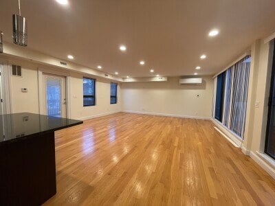 Photo - 1616 Beacon St (Brookline, MA) Apartment