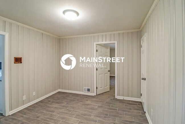 Foto del edificio - 3 Bedroom Pet-Friendly Home in Decatur, GA...