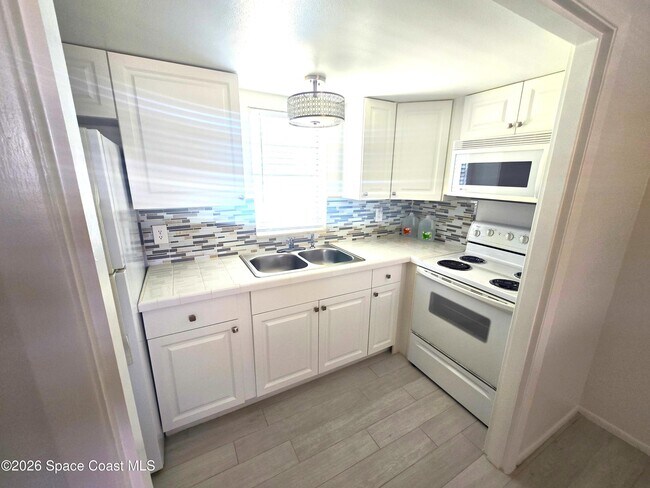 Foto del edificio - 400 Johnson Ave