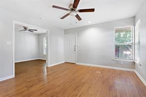 Foto del edificio - 7685 Northcross Dr