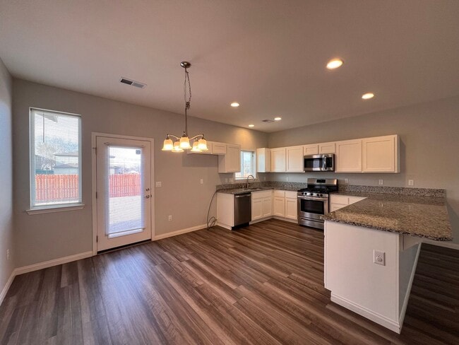 Building Photo - Beautiful 4 Bedroom Home in Fallon