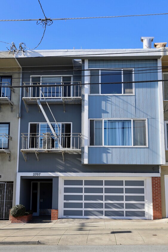 Foto principal - 2707 44th Ave
