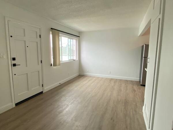Foto del edificio - 990 63rd St