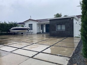 Building Photo - 7524 Mutiny Ave