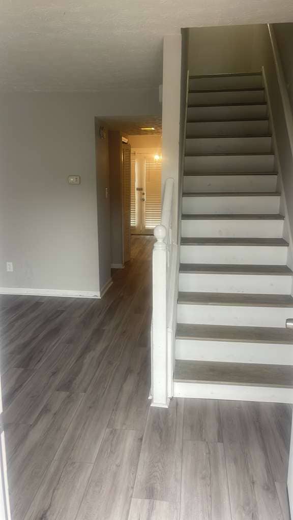 Building Photo - 136 Hudson Bridge Terrace