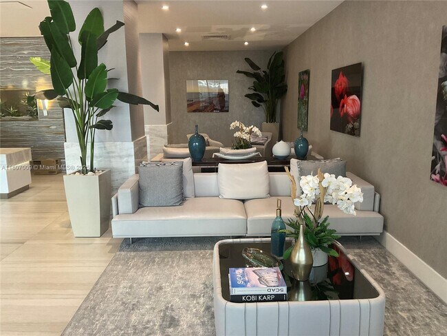 Foto del edificio - 2301 S Ocean Dr
