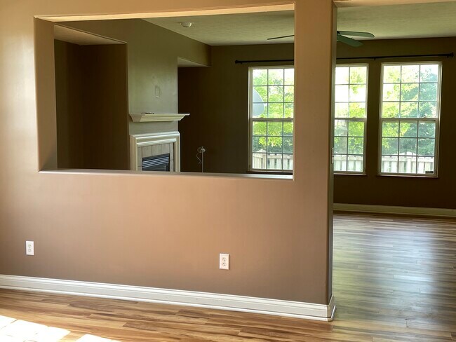 Building Photo - 6393 Matcumbe Way