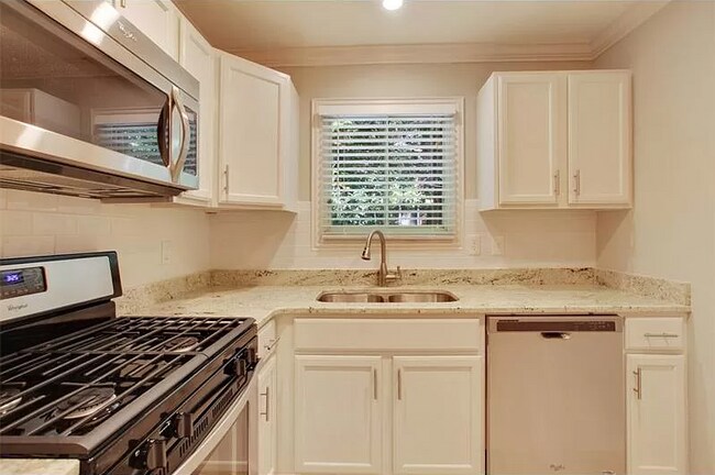 Foto del edificio - 343 8th St NE