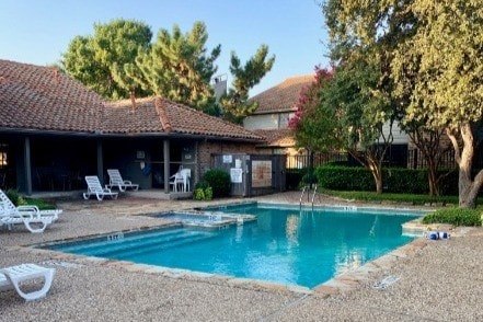 Building Photo - 14800 Enterprise Dr