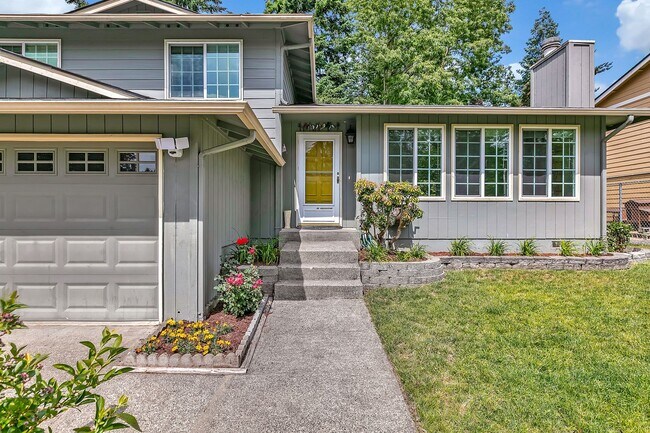 Foto del edificio - 3-bedroom, 1.5-bathroom home in Tacoma, WA