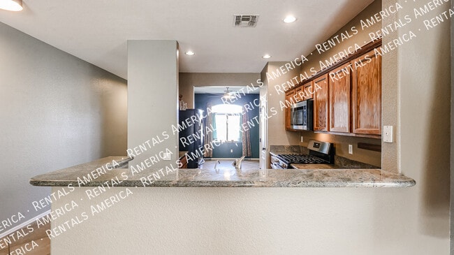 Building Photo - 11555 W Kinderman Dr