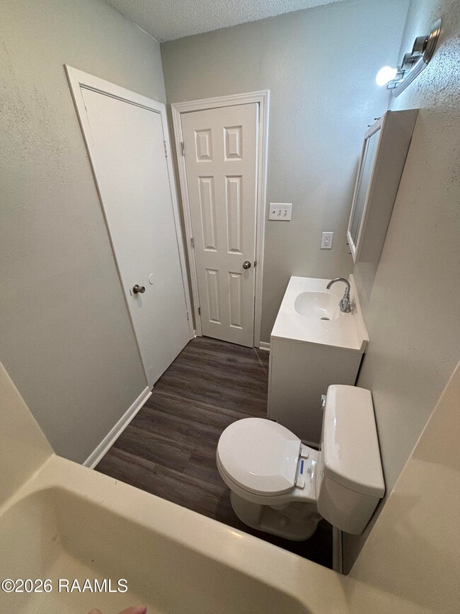 Building Photo - 108 Cantal Dr