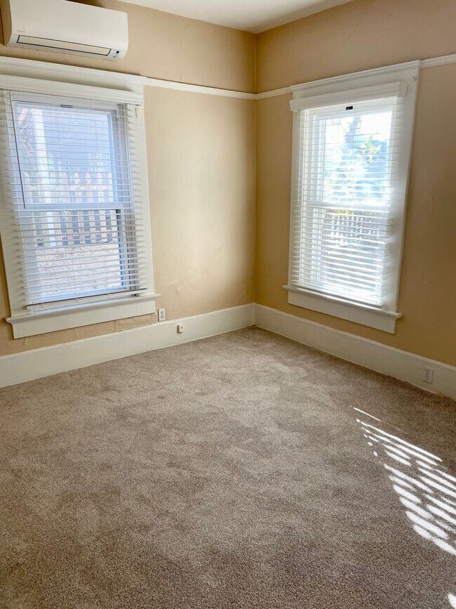 Foto del edificio - 3RD AVE.