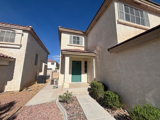 Building Photo - 3-bedroom, 2.5-bath home located in SW Las Vegas, NV!