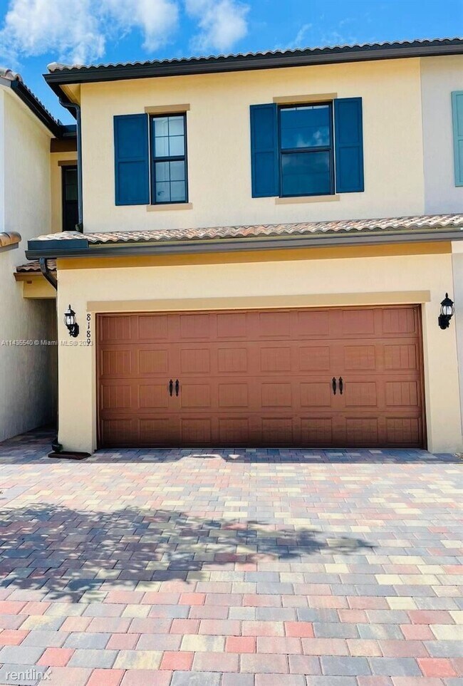 Building Photo - 3 br, 2.5 bath House - 8189 Cinch Way