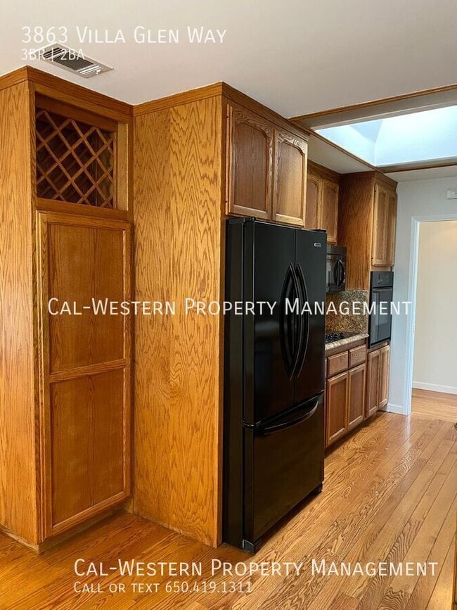 Photo - 3863 Villa Glen Way House