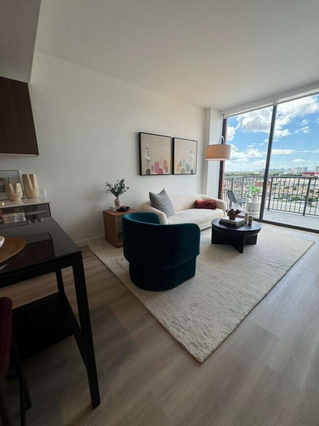 Foto del edificio - 3931 NW 12th St