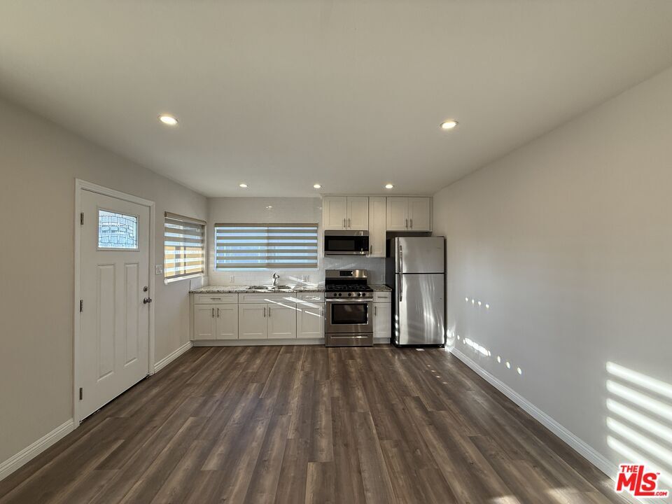 Foto principal - 2012 S Holt Ave