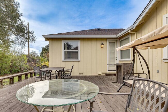 Foto del edificio - 158 Sierra Pl