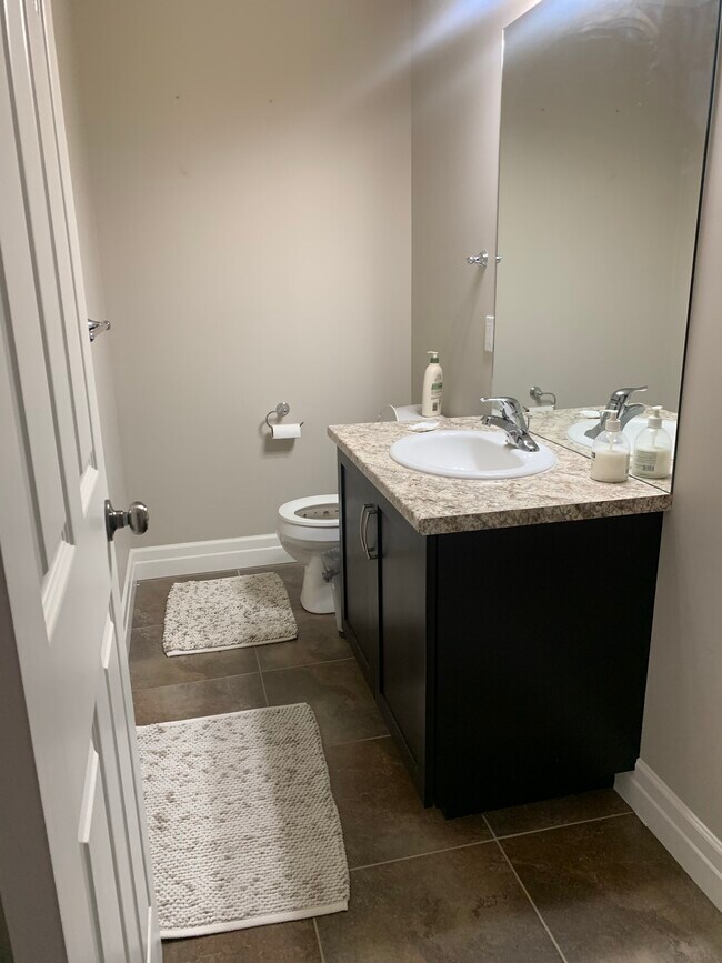 Photo du bâtiment - 1180 Countrystone Dr