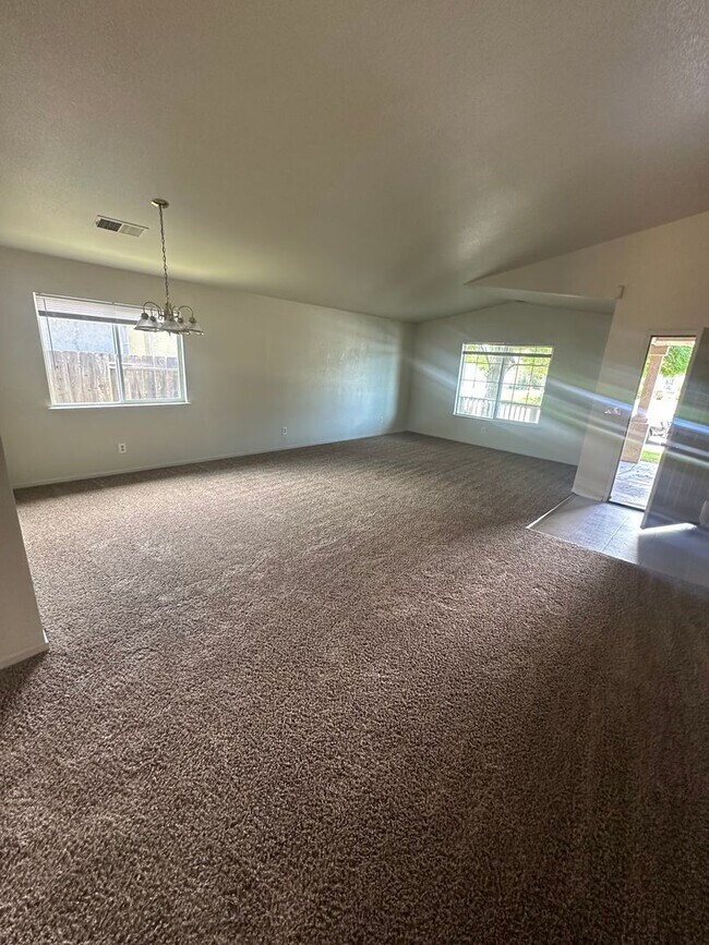 Photo - Four Bedroom Two Bathroom Home for Rent