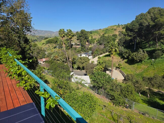 Foto del edificio - 9565 Dale Ave