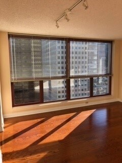 Building Photo - 200 N Dearborn St